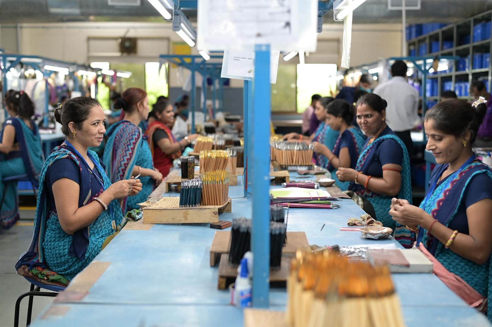Knitting needle assembly line